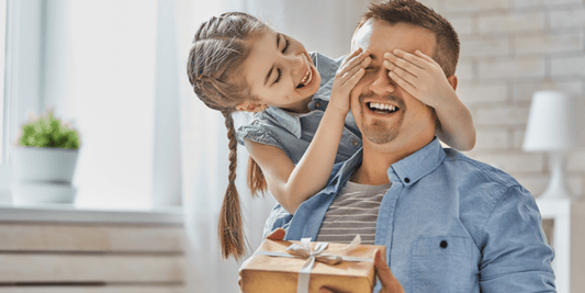 Mot Anniversaire Papa : 15 Textes Touchants à Offrir