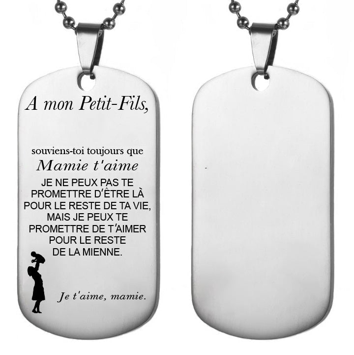 Collier petit-fils gravé Mamie t'aime avec silhouette grand-mère - Les Bijoux de Marilou